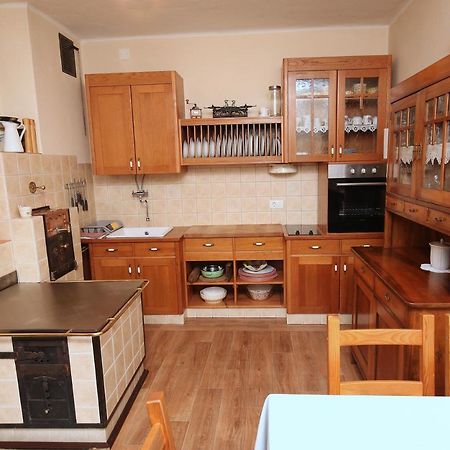 Ostir Holiday Home Cerknica Eksteriør bilde
