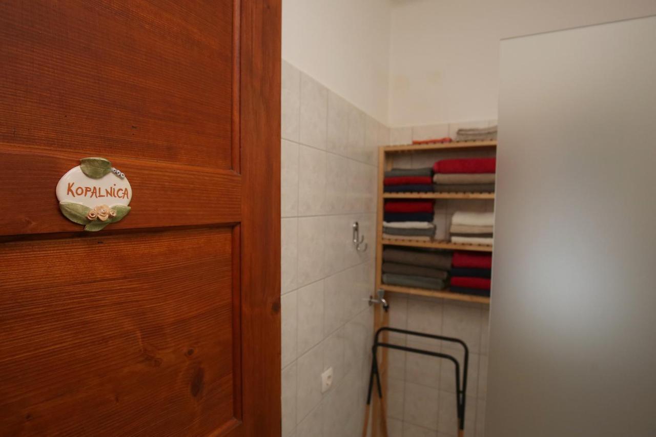 Ostir Holiday Home Cerknica Eksteriør bilde