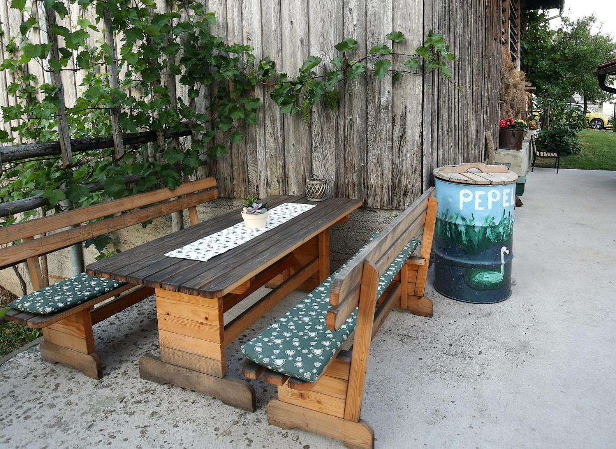 Ostir Holiday Home Cerknica Eksteriør bilde